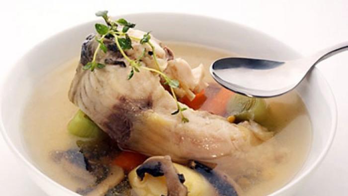 ट्रिपल मछुआरे का सूप, ट्रिपल मछली का सूप, ट्रिपल मछली का सूप स्टॉकरफिश भैंस सूप पर सामान्य व्यंजन