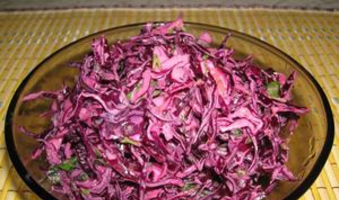 Red cabbage salad Red cabbage salad